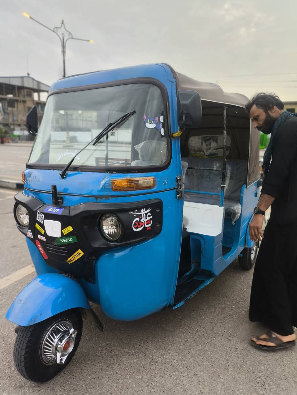 سلام عليكم بيه طگه بل لغد شويه وراق وراق خايس ما بيه ابد معمر 20 شهر 10
***********سعر 550 وبيه مجال
