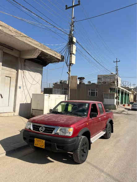 زنار شكل نيسان موديل 2014 
دبل اكسل 
گير محرك بشرط تبريد بشرط 
محرك نه فه بيه صرف نفخ تيدا نينه 
تحويل وكاله بشرط 
4تايره جديد بئ مصرف 
نيف قطعه صبخه بي داخلي
سعر 97$

رقم موبايل*********** زاخو
