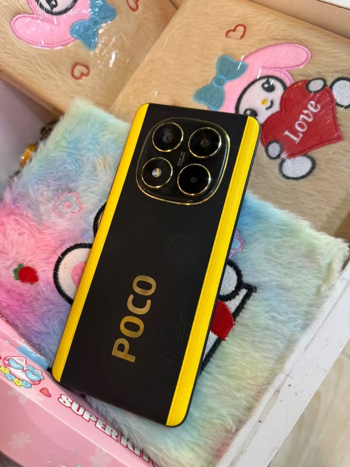 Poco x7 2025
مرحباً . 
جهاز بوكو اكس ٧ للبيع نضافة ١٠٠٪؜ مستخدم ٤ اشهر فقط 
اخذته للتصوير وللالعاب

ذاكرة ٥١٢ كيكا اعلى انواع الذاكرة 
باتري ٩٨ 
شحن يدعم ٦٥ واط الشحن السريع ( يعني ب نص ساعه الى ساعه شرط يصير ١٠٠ ) 
جهاز معروف 
من الوكالة معروض ب ٣٥٥ الف 

اني رايده ٢٦٠ وبي مجال بسيط 
كامل الملحقات موجوده وجديده 
*********** 
مكاني موصل حي عدن

