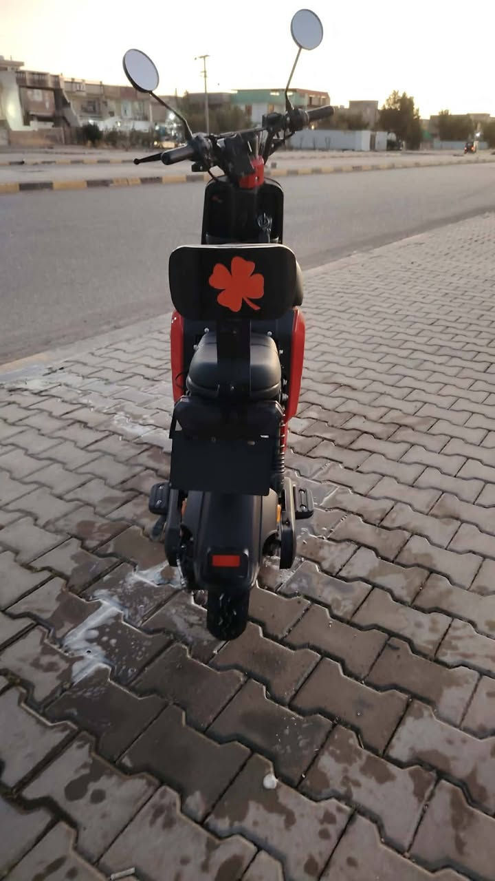 سلام عليكم دراجه شحن ار تسعه ريان
ست يطاريات
نضام R
ونضام P
دراجه نضيفه وجاهزه من كلشي.
مديل 25
بلاتوث.
وشاير.
سعر 550 وبيهه مجال
مكاني محموديه
826341959 07
