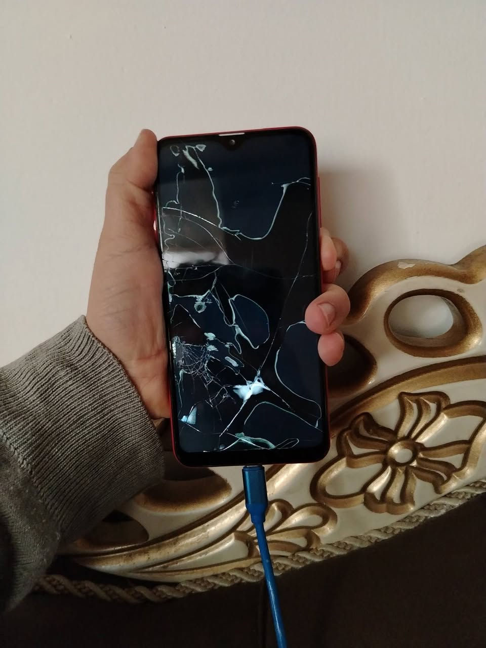 السلام عليكم تلفونات عدد ٢ الأول A10s ذاكرة ٦٤ محتركة شاشته يرادلها تبديل وثاني A10عادي ذاكرة ٣٢ محتركة شاشته يرادلهن تبديل شاشته ثنينهن ب٤٠ الف بيهن مجال بسيط ***********
