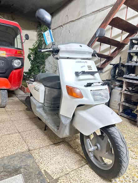 سلام عليكم اعيد النشر ب وعود كاذبه الي مو شراي لا ينطي كلمه دراجه بيكم للبيع دراجه نضيفه نكره سلف الكهربائية كله شغاله بكاني بغداد مدينه الصدر السعر 350 بيه مجال شي بصيط الاستفسار ع الرقم ***********
