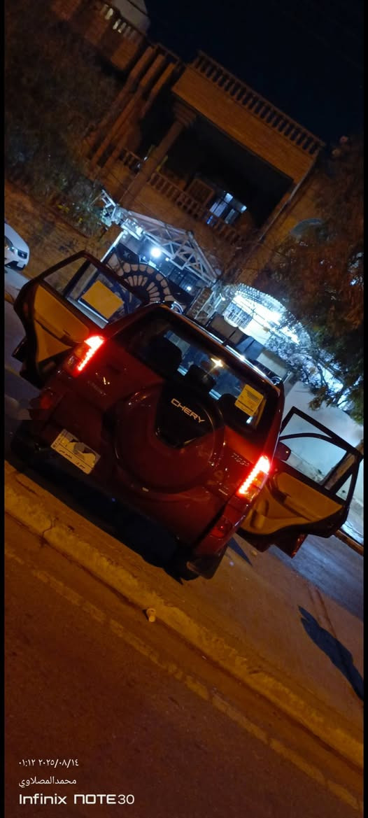 #للبيع
السلام عليكم 
سياره شيري تيكو 2013 لون ماروني نظيفه كلشي جديد 
🔷 تبريد ثلج
🔷جامات كهرب 
🚦قفل مركزي 
🚙كير توماتيك 
🔷شاشة مسجله 
🚇 كاميرا خلفيه 
🚙حساسات خلفيه 
🚴🏿نظام مانع انزلاق ABS
🔊 صافرة انذار 
↔️ تحكمات ستيرن 
⛔ هيترات كشنات
🕳️ فتحة سلايد
🚗 رفع الجامات عن بعد
🚦تحتوي السياره على لايت زينون
محرك 1800
✔️ تايرات جدد
✔️كشنات جلد مغلفة ب احمر 
✔️السياره رقم نينوى 
✔️شرط الوكالة والتحويل 
✔️السيارة بأسمي
للأستفسار الأتصال على الرقم 
***********
والاستفسار على الواتساب ***********
