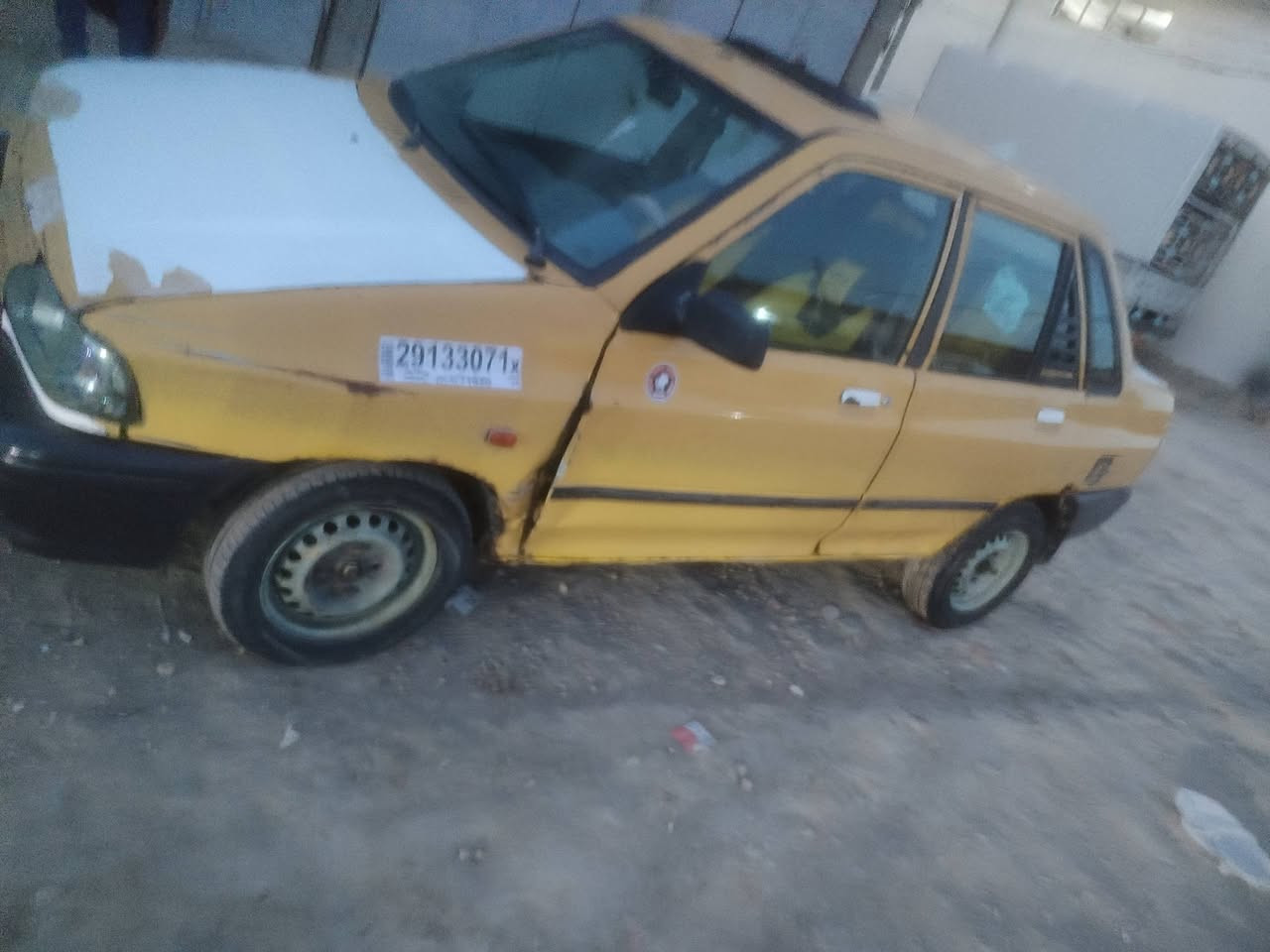 سايبه موديل 2012 جاهزة من كل النواحي حداديه جاهزة مكينه كير جديده السعر 14 الاتصال علا الرقم ***********
