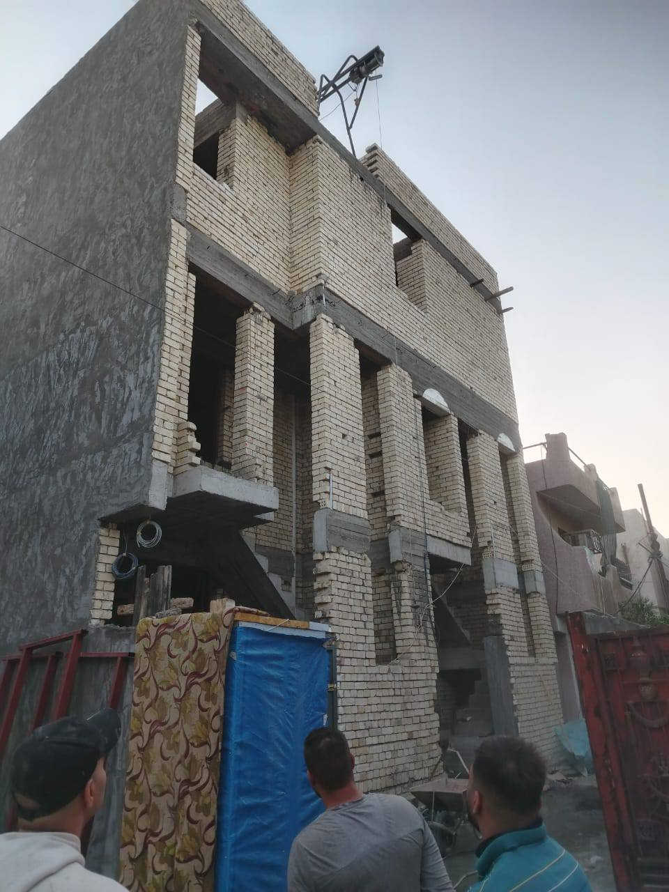 لبخ سقل المتر 6
لبخ ونثر المتر 7
لبخ اجراره 5
لبخ تصفير المتر 8
لبخ تشميع خارجي 3
لبخ تشميع داخلي 2ونص
يكون مبيت داخل الموقع
***********
