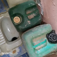 عندي نفط 50 لتر نفط للبيع مكاني بغداد الشعب 07765570012 سعر 20 الف