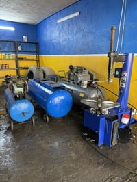 للبيع 3 بطل بنجرجي 2 مع تاروسة، 1 بدون تاروسة، مع خالعة للاستفسار الات...