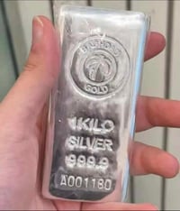 تتوفر سبيكه فضه وزن 1 كيلو   مع وصل شراء   بسعر 6 مليون  العنوان الكاظ...