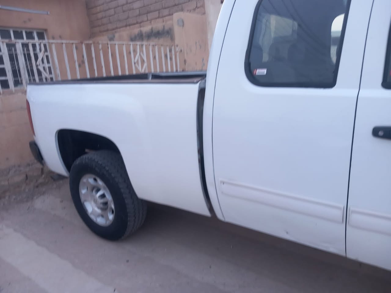 سلفرادو ٨ برغي محرك ٨ سلندر  موديل ١١ باب وربع سياره جاهزه رقم اربيل دولي سنويه لل30. السعر 130 وبيها مجال  رقم أربيل  دولي الجديد
الاستفسار ***********
مكاني بيجي
