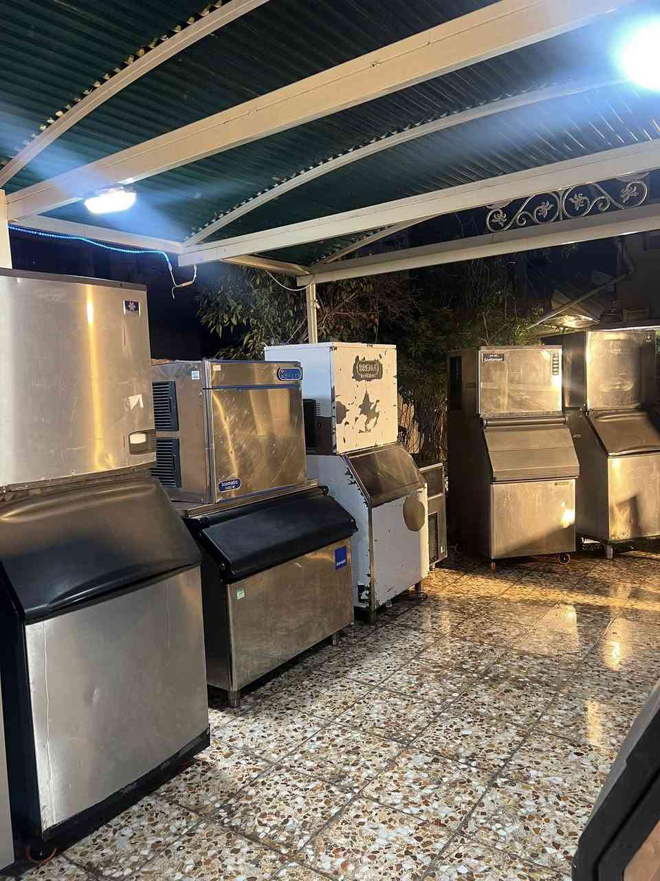 ياالله
وصول مكاين ثلج بلوري صناعة  ايطالي +امريكي +كوري

500كيلو  امريكي ❄️⛄️

400كيلو امريكي ❄️☃️

320كيلو ايطالي ❄️☔️

230كيلو  ايطالي⛈️⛄️

50كيلو  كوري💦⛄️❄️

100كيلو كوري 💧☃️

 مكاين كلش نظيفات وبشرط الفحص ⛄️💦

مكاني بغداد 

الاستفسار ***********
