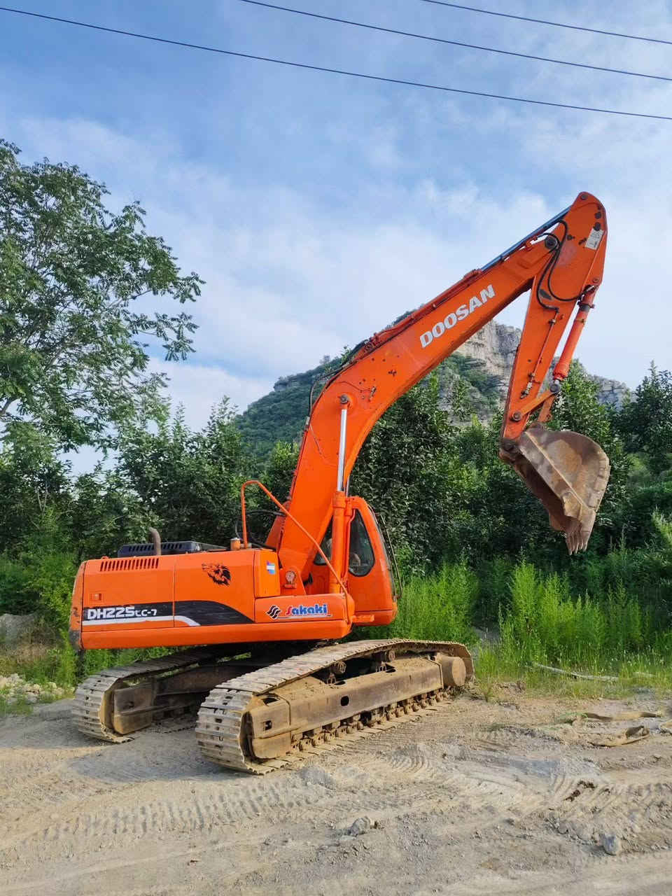 Dongsan 225, in good condition, price


**إذا كنت صاحب هذا الإعلان وتريد حذفه لأي سبب، رجاءا أرسل رسالة إلى الدعم الفني**