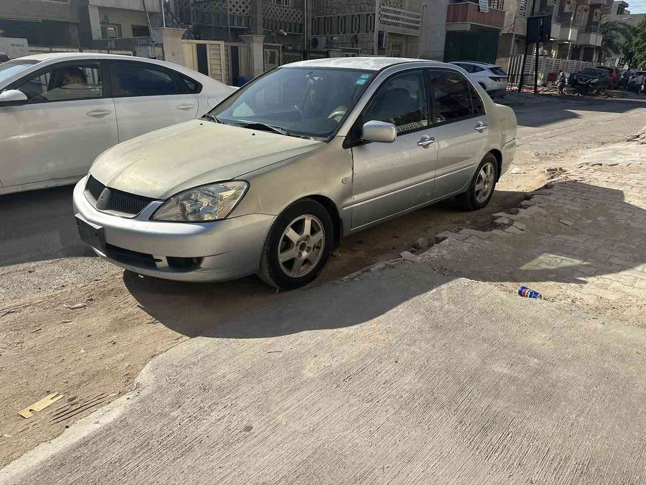 السلام عليكم لانسر ٢٠٠٧ ستيراد خاص محرك كير جدد صير امامي خلفي جديد تبريد ثلج وتدفئه وتايرات كلها جاهزه فقط بيها جراد سنويه بسمي رقم جديد الدولي بغداد السعر ٧٠ وبيه مجال بسيط عنوان بغداد الاتصال ***********
