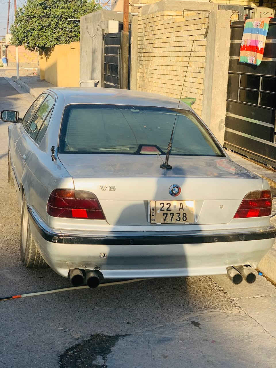 للبيع او مرواسBMW موديل 97
صبغ عام جماليه حجم 28 خفاش
كير محرك بشرط تبريد شغال 
كشن كهرباء جلد 
مكانها اللطيفية 
***********
