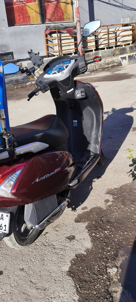 دراجه كفوله كفاله عامه رقم وسنويه بسمي  ورقم شمالي 
***********
وتساب بغداد, العراق
