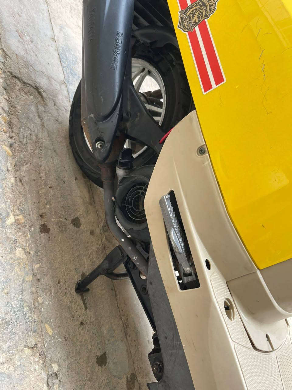 سلام عليكم للبيع ماكس بوليسي مابيه نقص محرك ناعم  شعله معدل تزويد. ويل نجممه خاص...   ***********
