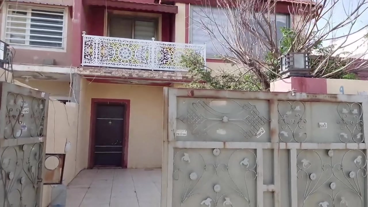 بيت للبيع مجمع اوزال ستي ***********
