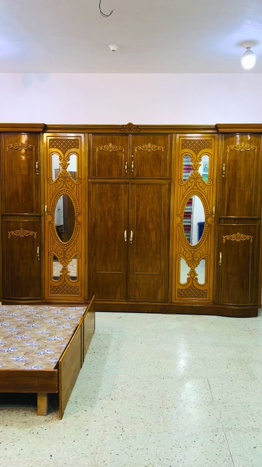 غرفه ام السته ملحق ⚜️ مستخدمه شي قليل نضافه99‎%  سعر750واصل داخل بغداد  بغداد مدينه الصدر اكو توصيل🚚 للحجز ولستفسار ***********
