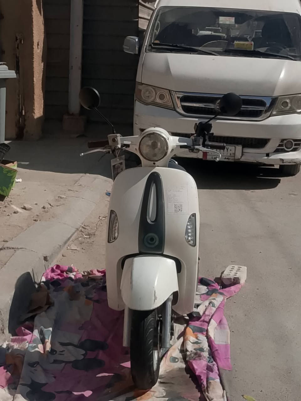 البيع كامكو نوزل خير من الله ولا يوم واكفه عندي بل شارع سعر 450الف قفل رقمي للتواصل ***********
