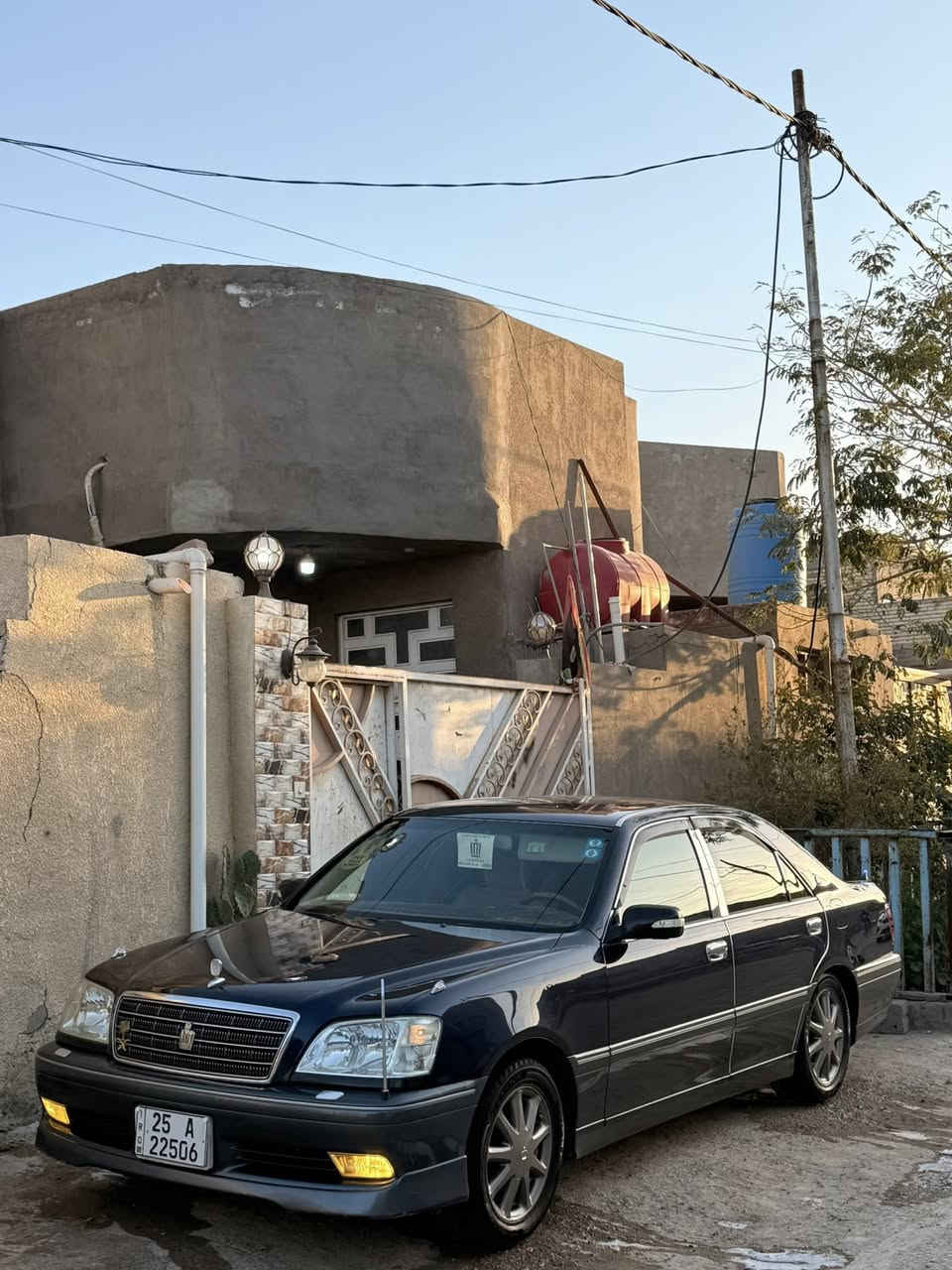 سلام عليكم ملكه للبيع موديل 2002 كفاله عامه من ضربه وكص ونقل رقم انكليزي مداور ثاني يوم بسمك حداديه 100/100توني شاده رقم كركوك السياره جاهزه من كلشي ما عايزه برغي السياره ثلاث دكم ديفور الجبير برده خلفيه السياره عاديه ومحوله كرستال أشاير بل مري اربع كشنات كهرباء ويل نفطي اصلي مري شفط وهيتر تحكم ستيرن شاشات ثنين سستم سماعات جديد تحويرت نجف فوك وجوه دشبول عارف العيساوي 
السعر 132وبيها مجال ول يجي بي خير ويدلل تم مسح المنشور بسبب الوعود الكاذبه المكان نجف
للاستفسار الرقم ***********
