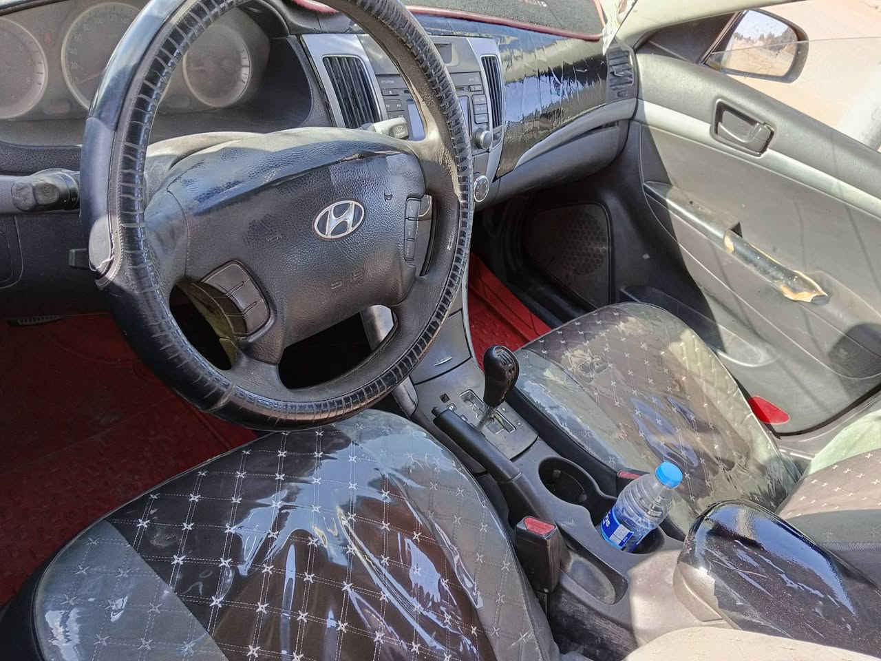 السلام عليكم سوناتة 2009 خليجي متجاية جه السايق السيارة مكينة وكير كفالة تبريد وية رقم مثئ مشورع وطني مصفرة السيارة هية وغرامات المكان الدوانية الحمزة الشرقي السعر 70 وبية مجال لشراي *********** ملاحضة السيارة اكفلة من العيب الشرعي الكص فقط
