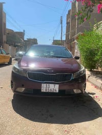 فورتي موديل 17 حادثها بنيد مبدل سرقه وبيها بارد بصفحة اليمنه كير مكينه...