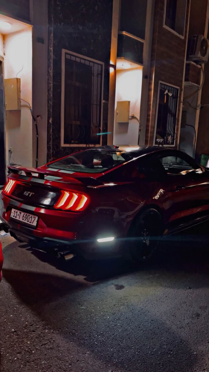 للبيع أو المراوس: فورد موستنك 2018 (Track Package)
المواصفات 
 الموديل: 2018
 المحرك: 4 سلندر تيربو (EcoBoost)، محرك وكير بشرط الفحص.
 ناقل الحركة (الكير): 10 نمر 
تراك بكج 
 أكسل GT 
 فجوج بريك برمبو (Brembo) 
 الممشى: 131 ألف كيلومتر.
 الوارد والضرر: أمريكي (ضرر أمريكا بنيد وجاملغ، إيرباك دركة فقط). صبغ قطعتين داخل العراق (جاملغ أمامي وجاملغ خلفي فقط بدون دواخل).صور الحادث داخل المنشور 
  رقم بغداد، سنوية لغاية 2031.
 الموقع: بغداد - الأعظمية.
السعر - 125

للتواصل والاستفسار ***********
