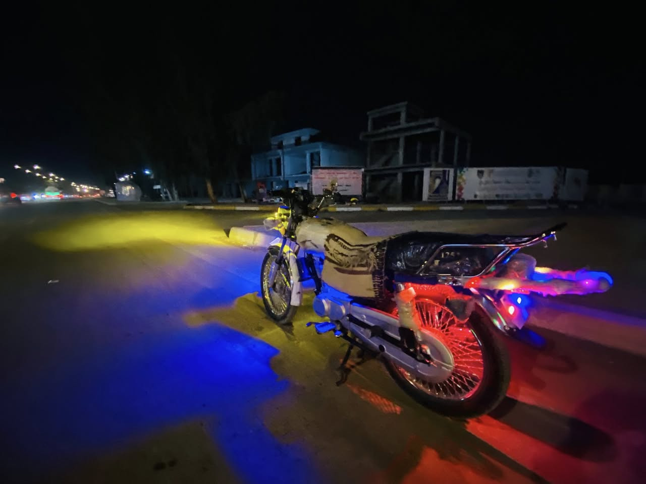 تايكر ٢٠٢٥ مكفول السعر ٧٢٥ وبي مجال المكان بعقوبه للتصال***********
