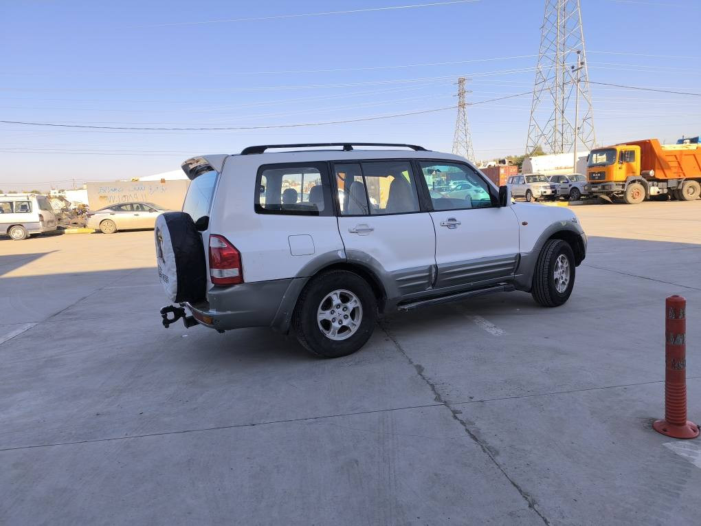 باجيرو موديل 2002 مةكينة بةتةي 3000vvtتوماتيك تةبريت ساردو كةرم مةزبوت سعر 48كةلا *********** عام بوياخ نية من بةعام ايفروشم بيشو دواي دةعامي نية جوار تايةي لؤكي لةزيرة زور توندوتولة 6وةرةقة غةرامة دواي مةعامةلة ايكيرمةوة بةشةرتي تحويل غةرامة مةكينة كير لةكةلارم دكوك, كركوك
