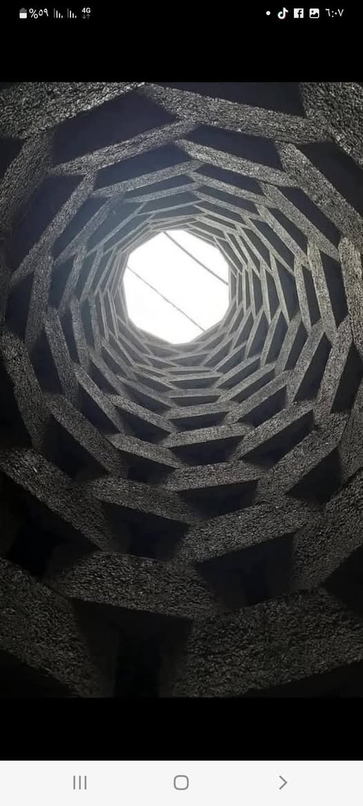 حفر بلوعة صحيات وبناء وصب داخل وخارج الحويجة القرة عامة ***********
