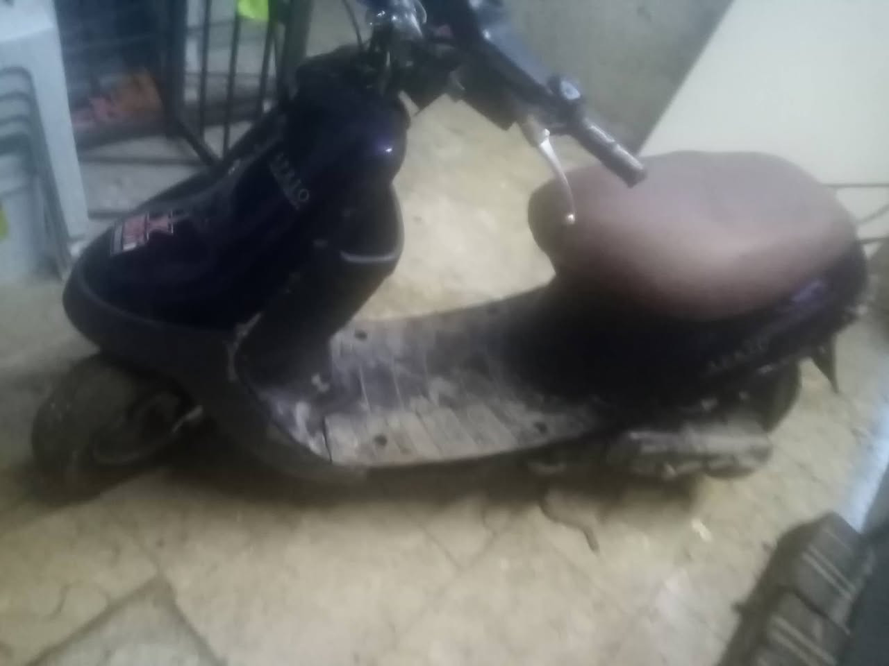 السلام عليكم للبيع دراجةيوماها بطةسرعة٦٠ عوزهاباتري فقط وملاحظات شغالةمابيهاشي ابيعها طافية للعلم حتى بانزين مفولة نكلب بيهابطين وظجت منهاالسعر١٢٥ العنوان بغداد الشعب قروب سيطرة الشعب القديمة رقم الهاتف ***********وتدللون
