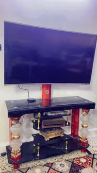 بلازما • شاشة ٦٠ بوصة • مع ميز