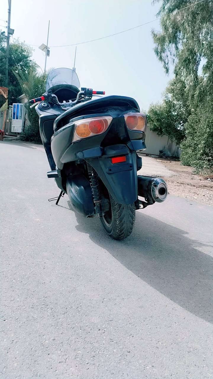 صفر عشره s7 دراجه تخبل  مثل متشوف مابيه نقص مكينه مكفوله  گير ملغي للتواصل اتصال او خاص *********** مكان تقاطع النعمانيه طريق كوت بغداد
