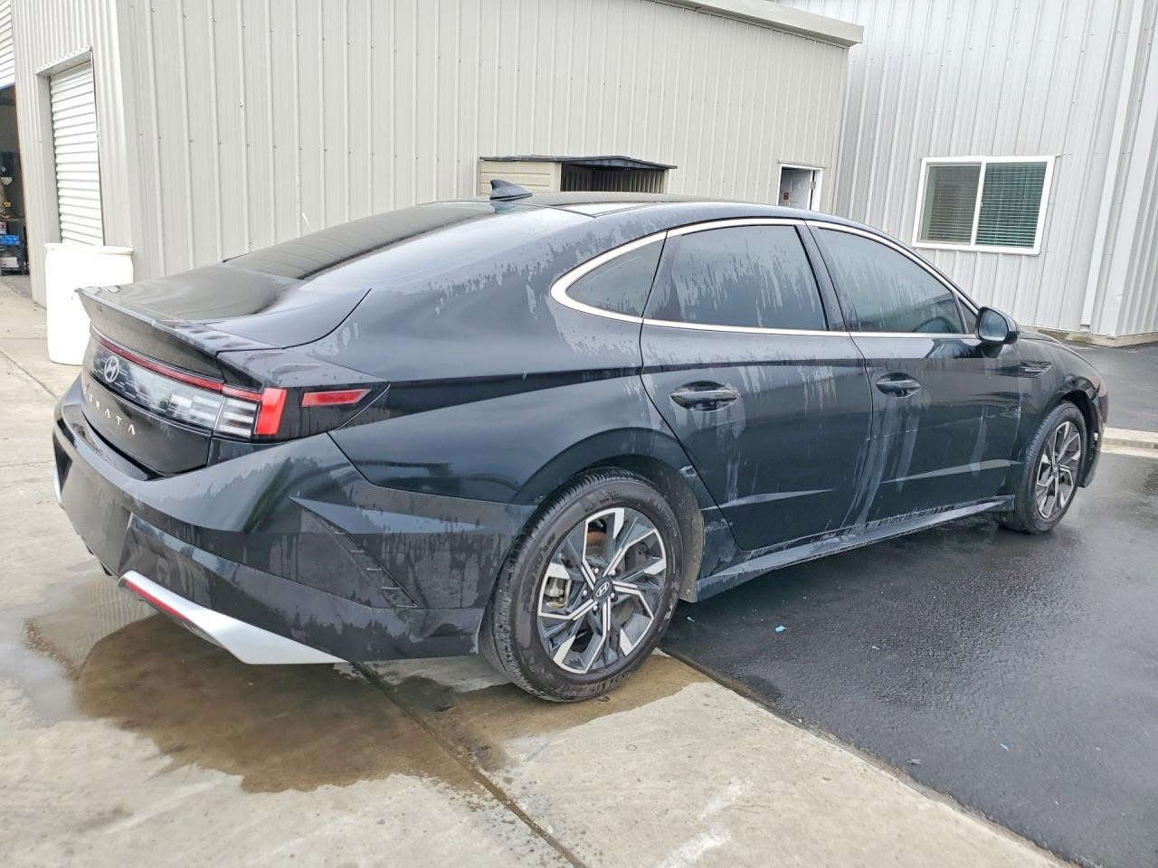 للبيع واصل الاردن (عقبه)
السعر : 120 ورقة واصل عقبه 
🔹 السيارة: [ HYUNDAI SONATA SEL]
🔹 سنة الصنع: [2025 ]
🔹 نوع الحادث: [كما موضح بالصور]
🔹 الممشى: [10,892 mi]
🔹 الحالة: Run and Drive
🔹 المواصفات: [نص فول]
📞 للحجز والاستفسار على الارقام التاليه ***********
🔥 مزاد الغراوي لاستيراد السيارات
⚜️ “اختيارك الأفضل لسيارات المزادات الأمريكية والخليجية — جودة، سعر، ومتابعة مضمونة”
العنوان المزاد بغداد حي العامل
