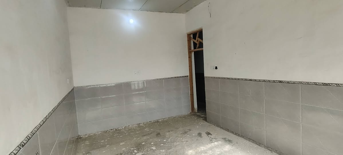 بيت للبيع مساحة 115 واجها 5 امتار و النزال 23 الموقع حي جابر النصاري قرب الفلكة  للتواصل واتساب او الستفسار( ***********)
