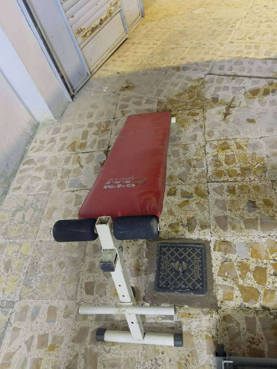 هذنه غراض البيع توصل ع رقم ***********
