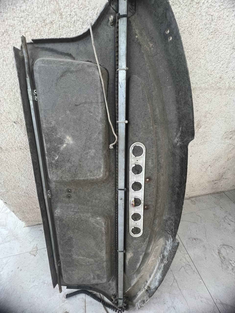 السلام عليكم دشبول خلفي شيري فلاوين نظافة 90‎%‎ عنواني البصرة
السعر 50 وبي مجال 
***********
