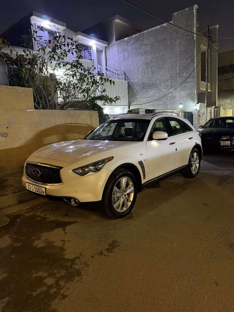 السلام عليكم
2018 Qx70 خليجي كفالة عامة 
بدون قطره صبغ 
مكفوله من النقص والضربه 
رقم اربيل تحويل مباشر 
السعر / 21500$
الرقم/ *********** 
العنوان/بغداد الدورة ميكانيك ورشة علي انفنتي
