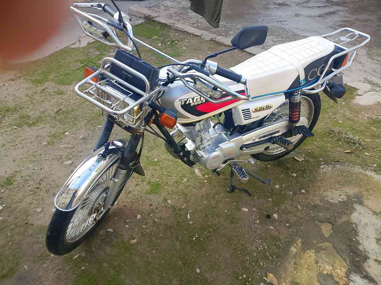 السلام عليكم ماطور للبيع 2023 جديد مامطخوخ صبانه شرط منفيس السعر 675 وبي مجال بسيط ***********
