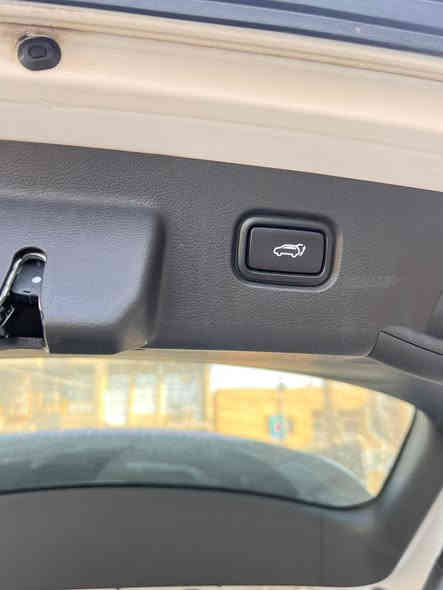 کیا سبورتاج 2022 للبيع ماشية 83 الف حقيقي فول مواصفات بانوراما ستيرن ندفئة كراسي تدفئة جنطة كهرباء فول مواصفات للاخير فول تحكمات ستيرن تخم تایرات جدید السيارة مدوشمة كراسي + ارضيات

السيارة بيها بارد شبر بالجاملغ الامامي وبيها رصعه هم بالجاملغ الامامي صغيرة وبيها رصعه بالجاملغ ورا السابق خفیفه کلش وبيها كسر بالدعامية الخلفية السودة هم خفيف ممبين

نظيفة كلش وبرغي ممفتوح بيها مكان السيارة الغدير ساحة ميسلون شرط تحویل ثاني يوم بأسمك السعر 213 وبيها مجال للجيه

*********** : وهذا رقمي
