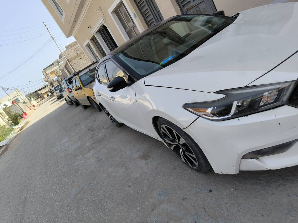 نيسان مكسيما 2018 وارد امريكي مواصفات SV
السياره حادثه والصور التقرير موجوده  
حداديه جديد صارلي سبوع من بدلته
السياره بيه فابلون اسود بالقماره 
المحرك مفتوح 
وبيه السياره عته بسيطه من تكض بريك ماعرف المشكله منين ابيعه ع وضعها 
تبريد تدفئه كله جاهزه سنويه منتهيه صارله كم شهر 
سعرها 98 وبيه مجال البصرة, العراق


**إذا كنت صاحب هذا الإعلان وتريد حذفه لأي سبب، رجاءا أرسل رسالة إلى الدعم الفني**