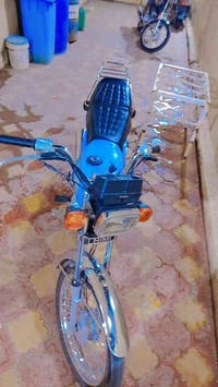 دراجه مكفوله ٢٦ مثل ما موضح بل صوره ٧٥٠ وبيه مجال ‏‪07833911791‬‏