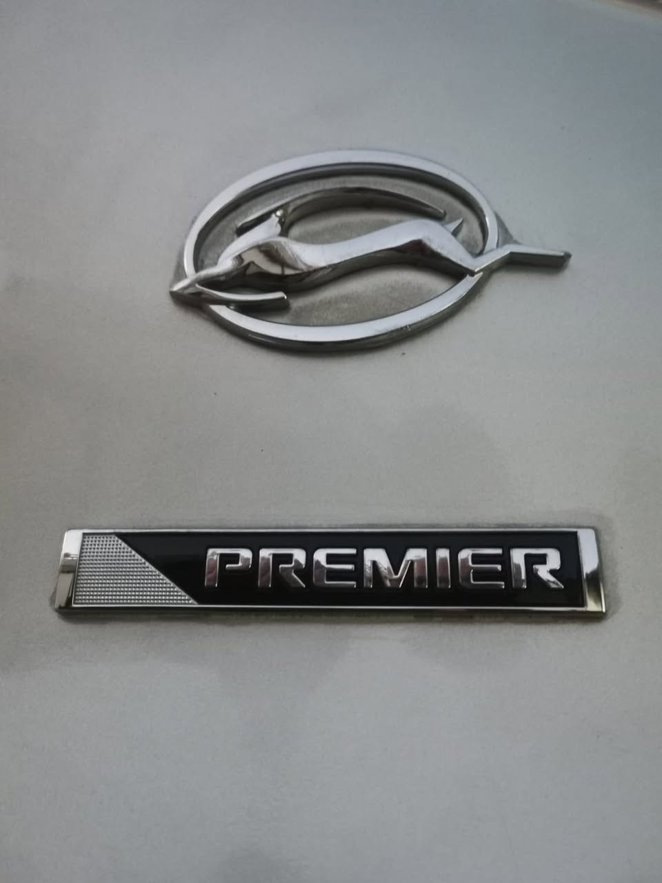 شفرليت امبالا 2020 فئة بريمير فول عدا الفتحه 
ماشيه 83 ألف ميل محرك ٦ سلندر 3600
حادثها جاملغ خلفي وشويه باب الخلفي وتعديل على بارد 
محرك وكير مكفول 
صدر امامي وخلفي جديد قبل اسبواع 
بدلتها كامل تخم تاير جديد 

🛑السعر سوي تعليق يصل مباشرة 🤖 

السنويه بسمي سليمانيه

رقم صاحب السيارة 
*********** واتس اب
