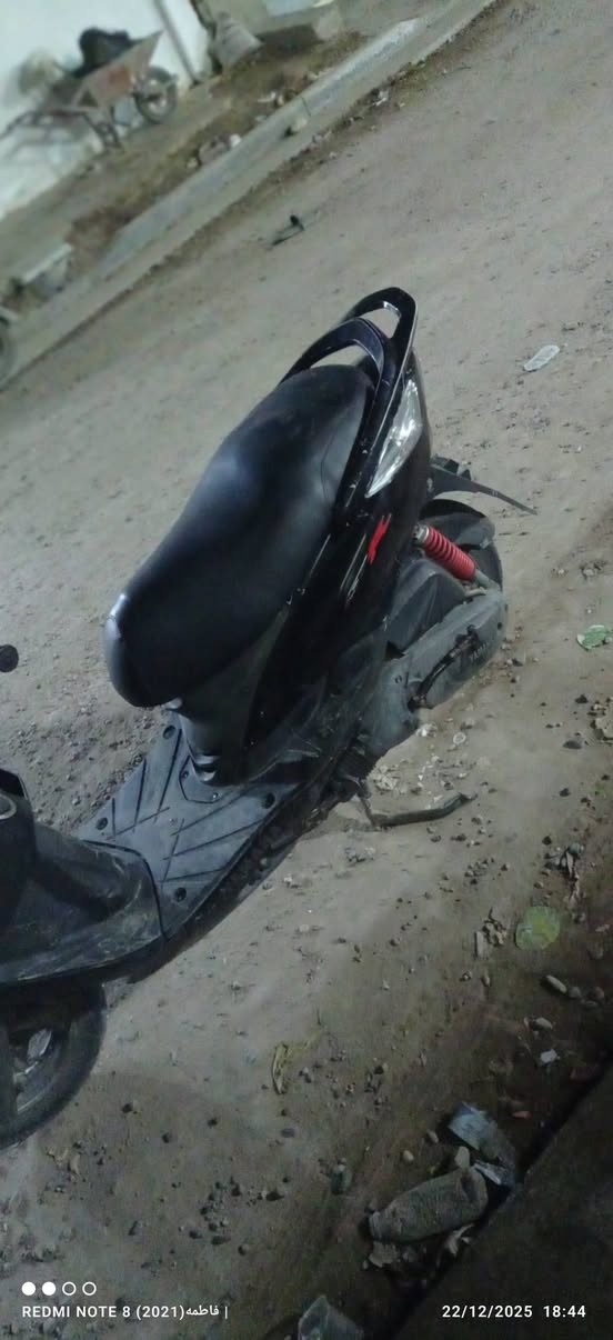 سلام عليكم دراجه ثعلب اي نقص ما بيه كامله من كلشي العلوان الغزاليه هاذ رقمي ***********
