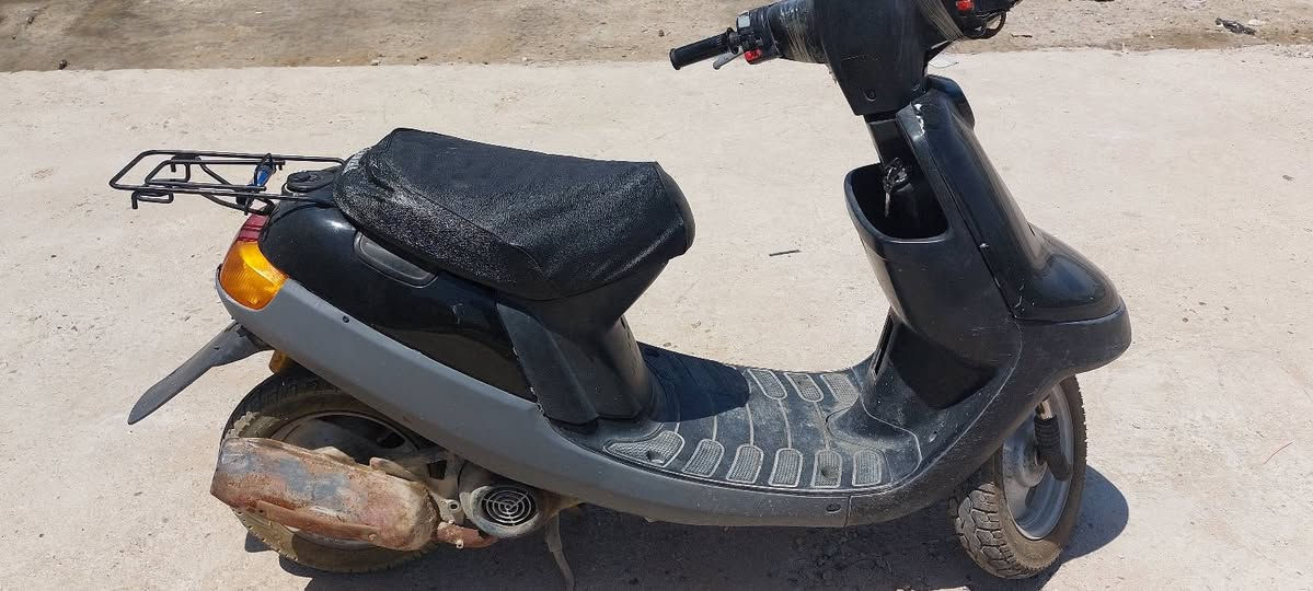 السلام عليكم دراجة بطة مامفتوحة سلف هندر شاصي مكفول كهربايات كاملة بية صوت قليل بالكير سعر 250العنوان كربلاء طريق بغداد عامود 54قرب مطبخ العتبة ***********
