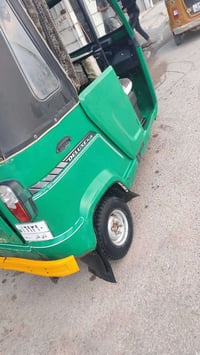 تكتك للبيع موديل 21 شهر 11لكشر كفاله لمحرك بوشه وبستم شرط شركه تكتك ما...