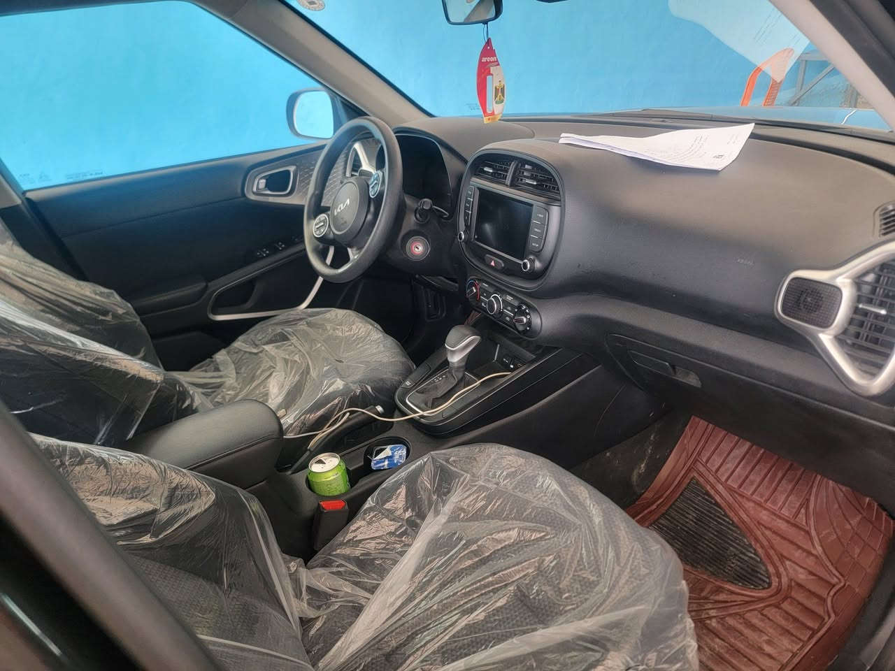 السلام عليكم  صول موديل ٢٤ جديده قطعه وحده فقط جاملغ تبديل الباقي ليبل كفاله من كل صبغ  السعر ١٢٦ 
مكاني بالحله 
***********
