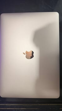 Macbook air M1 Storage 256gb  Memory 8gb  Battery 🔋 96   مستخدم قليل ك...