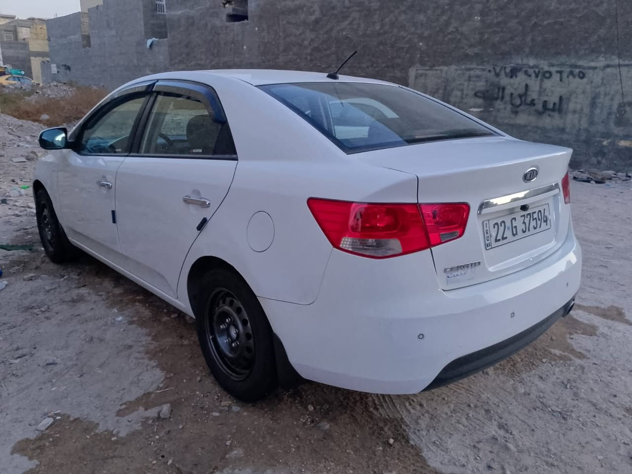 سيراتو ٢٠١٣مكفوله للاستفسار***********
