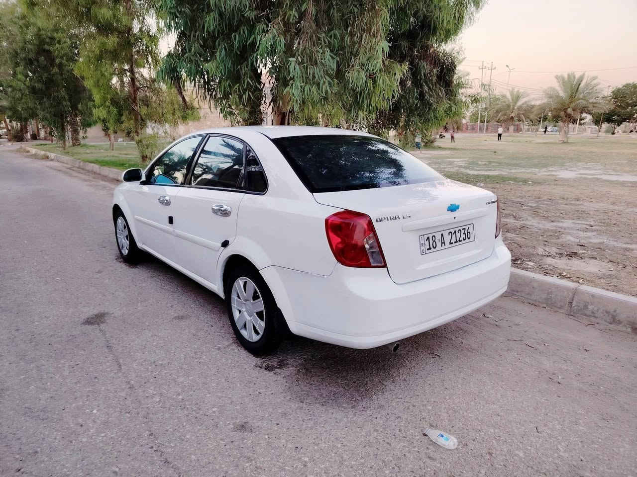 السلام عليكم... 
أوبترا مديل 2011 خليجي الشركة العامه 
ماشيه Km160
شاشه.وكامرا...
ارضيه مغلفه جلد 
السياره جديده وجاهزه من كلشي اي نقص مابيه ملاحظة بيه صبغ جاملغ الخلفي ودور جاملغ امامي  فقط بدون اي فتح بجم كبس الباقي كفاله سونار مرفق مع صوره مكينه وكير حداديه جدد تبريد ثلج ❄️ تخم تاير جديد وجاهزه من كلشي  رقم دولي بابل مداور ثاني يوم شرط... سنويه ل2029 
مكاني كربلاء حي الاسره... 
 للاستفسار ***********
