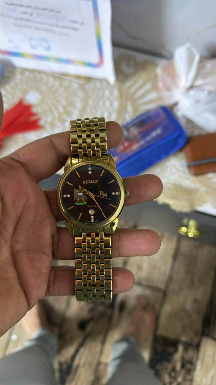 مجموعة ساعات بيهن ياباني سويسري اصلي  مراوس ساعة ذكية


**إذا كنت صاحب هذا الإعلان وتريد حذفه لأي سبب، رجاءا أرسل رسالة إلى الدعم الفني**